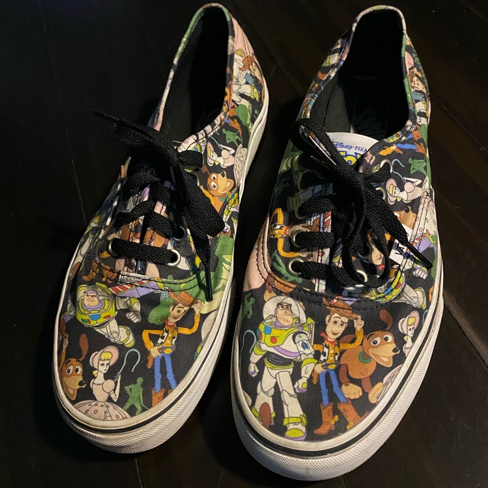 Men’s Vans toy story limited edition low tops 10.5